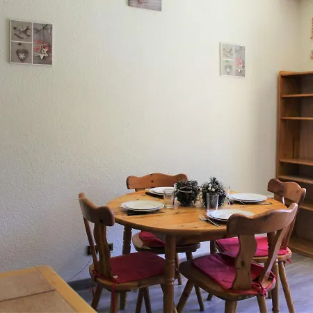 Montagne 4 Pers. A Vars Les Claux - Pied Des Pistes, Proche Commerces Et Ecole De - Fr-1-330b-178 Apartment *